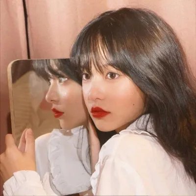 龙纹身的女鬼入镜